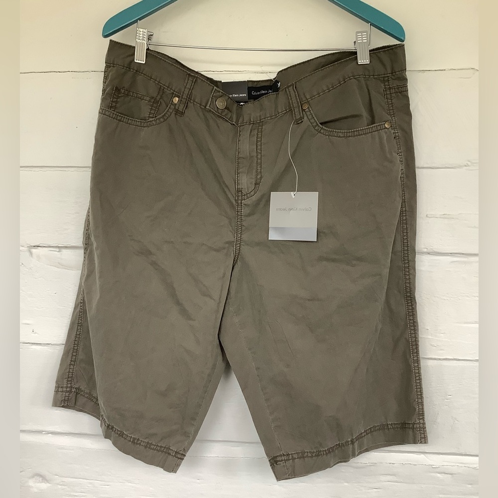 Calvin Klein Bermuda shorts womens 16 new